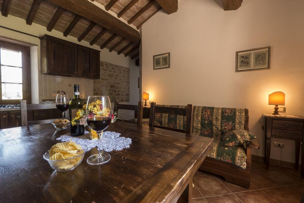 Agriturismo Monte Acuto Umbertide Room photo