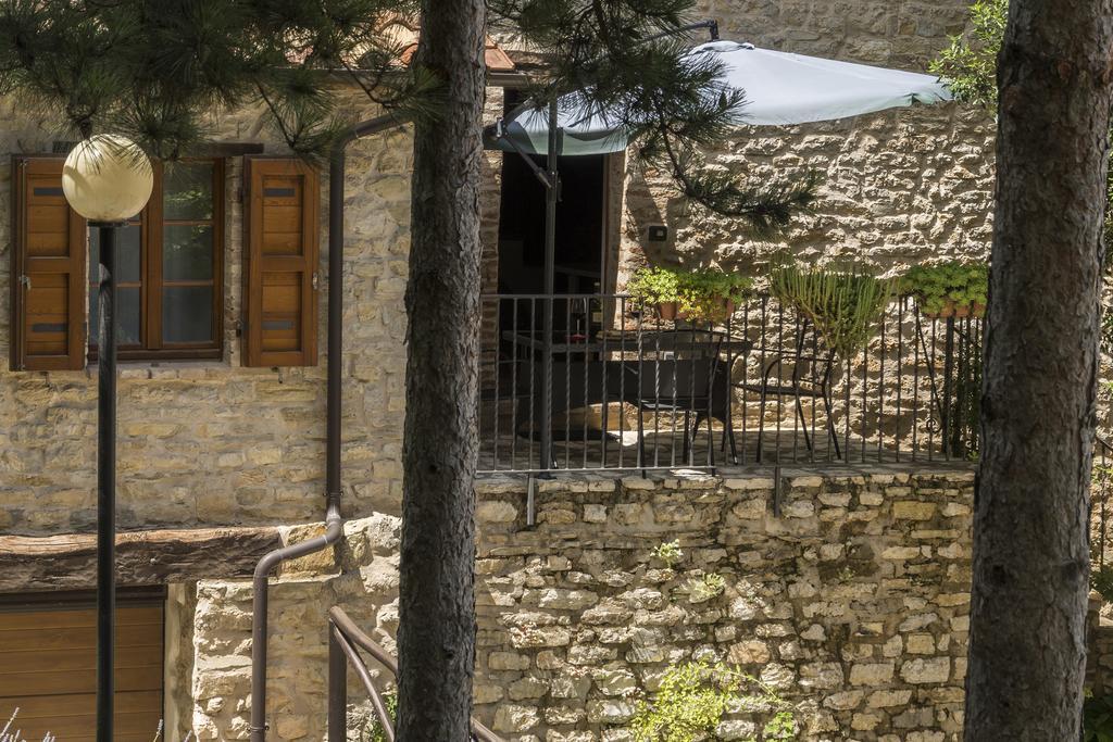 Agriturismo Monte Acuto Umbertide Room photo