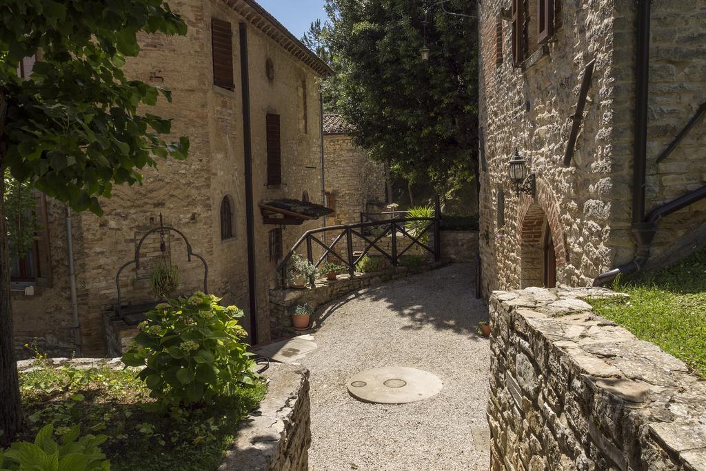 Agriturismo Monte Acuto Umbertide Room photo