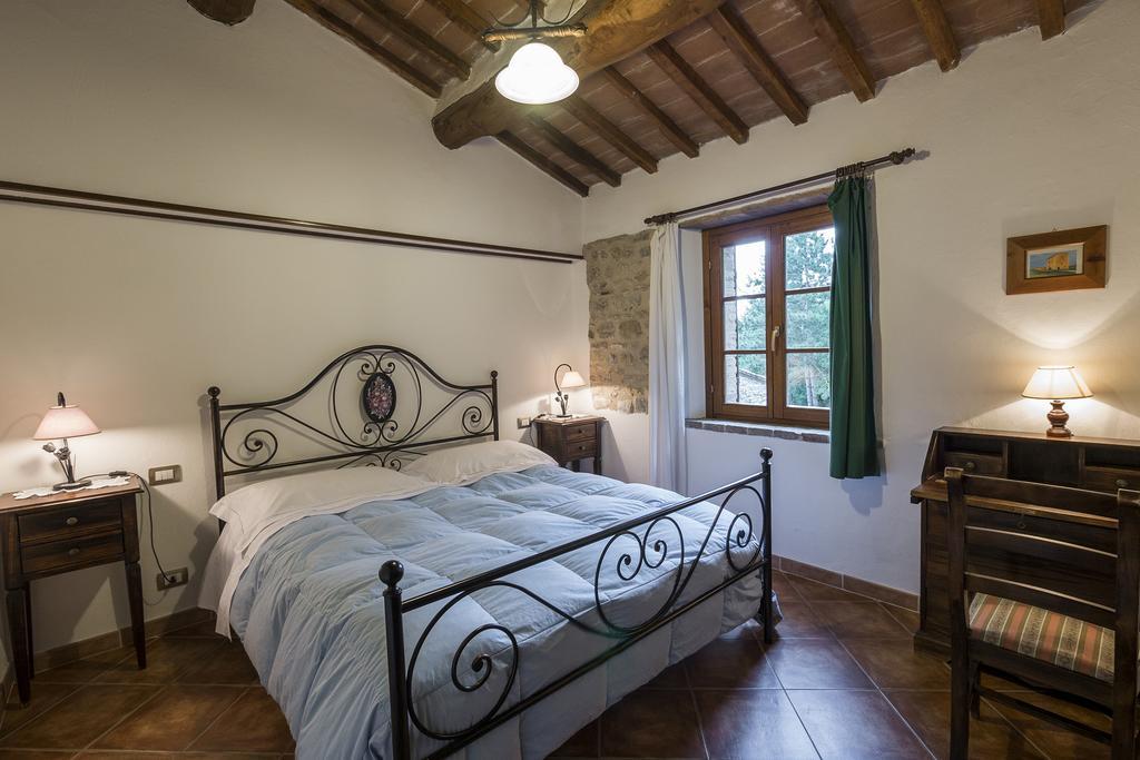 Agriturismo Monte Acuto Umbertide Room photo