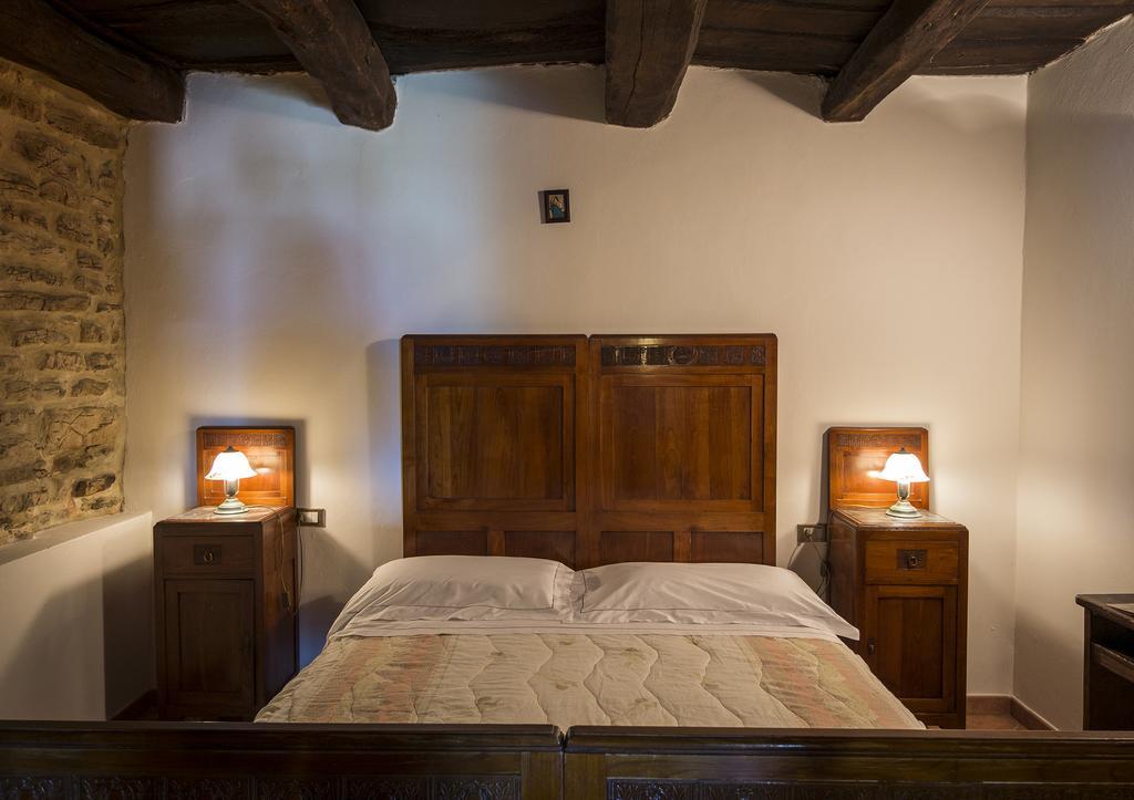 Agriturismo Monte Acuto Umbertide Room photo